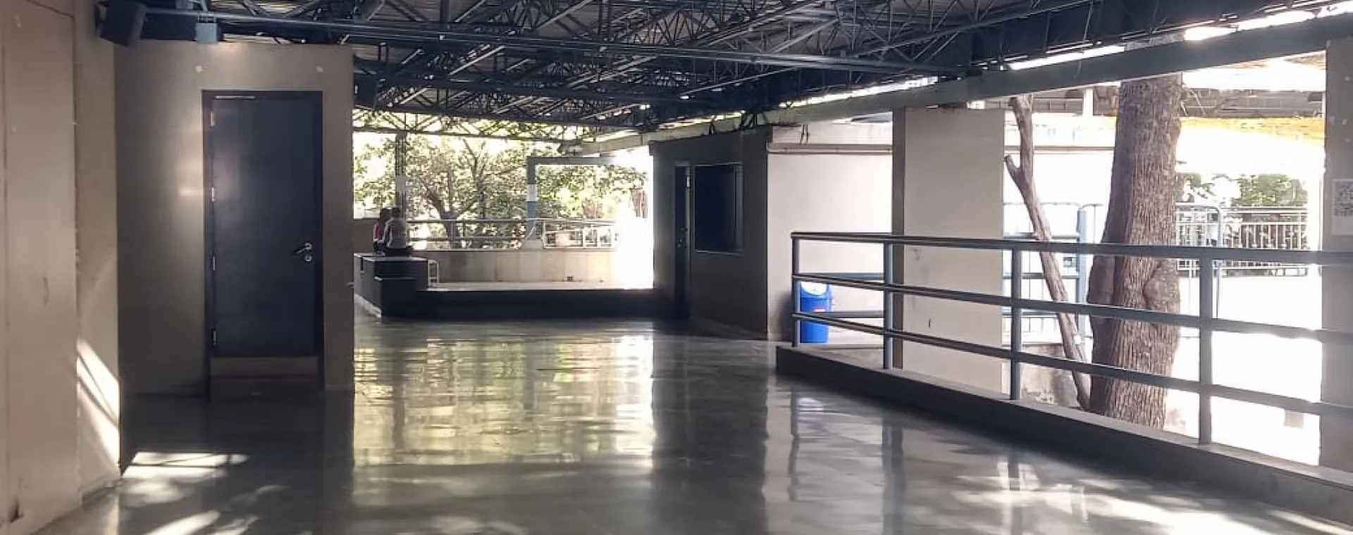 pcfoyer1.jpeg