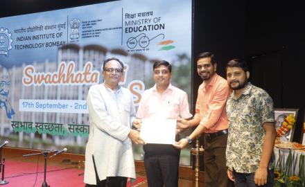 Prof. Jayendran Venkateswaran received Swachhata Pakhwada 2024 Award for IEOR Engineering Dept.