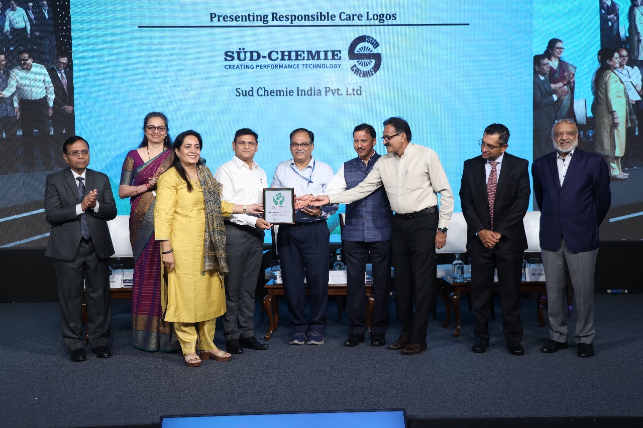 19 sept 25 pic1 IITB Director Address at ICC Seminar