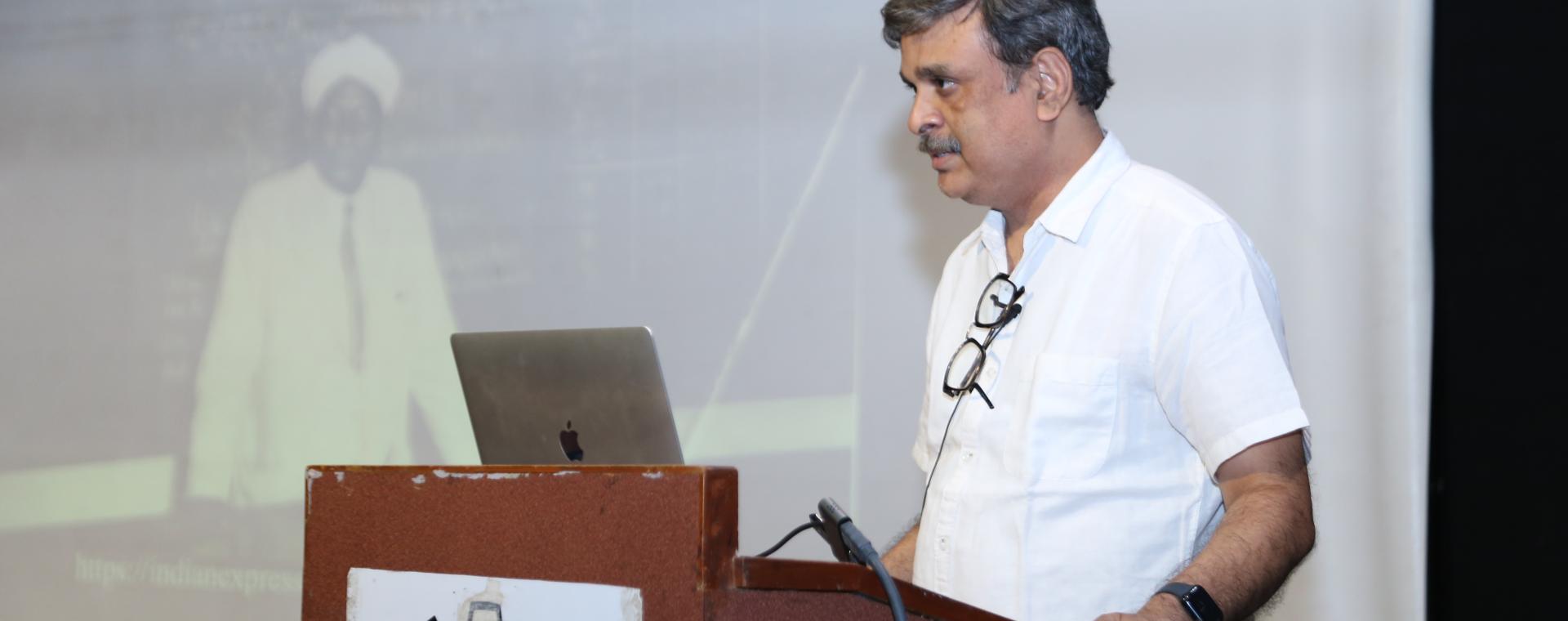 Prof. Samir Maji delivering National Science Day 2024 Lecture at IIT Bombay