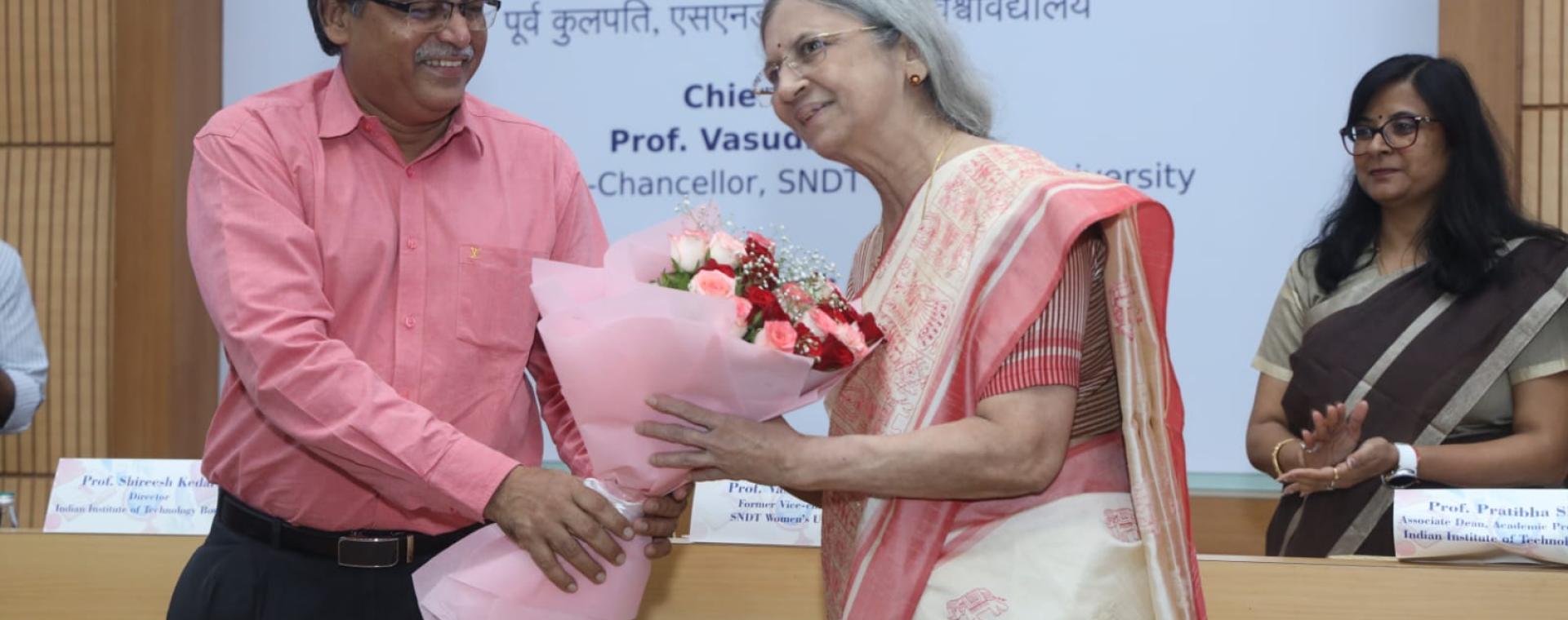 Prof. Shireesh Kedare, Director, IIT Bombay felicitating Chief Guest Prof. Vasudha Kamat