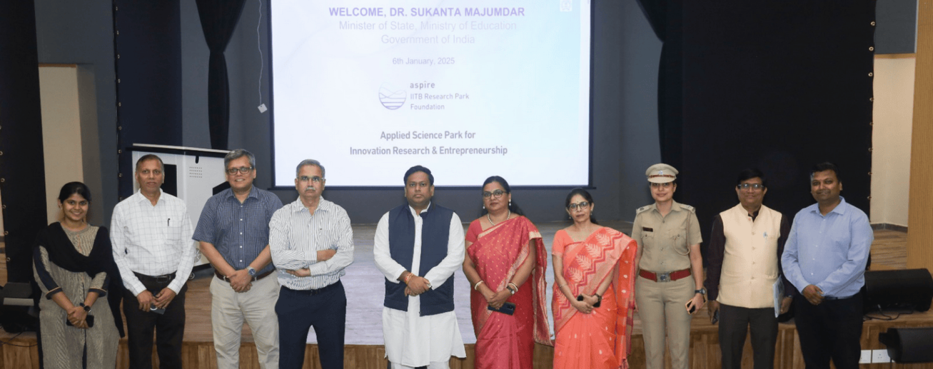 Union MoS for Education & DoNER Dr. Sukanta Majumdar visits IIT Bombay