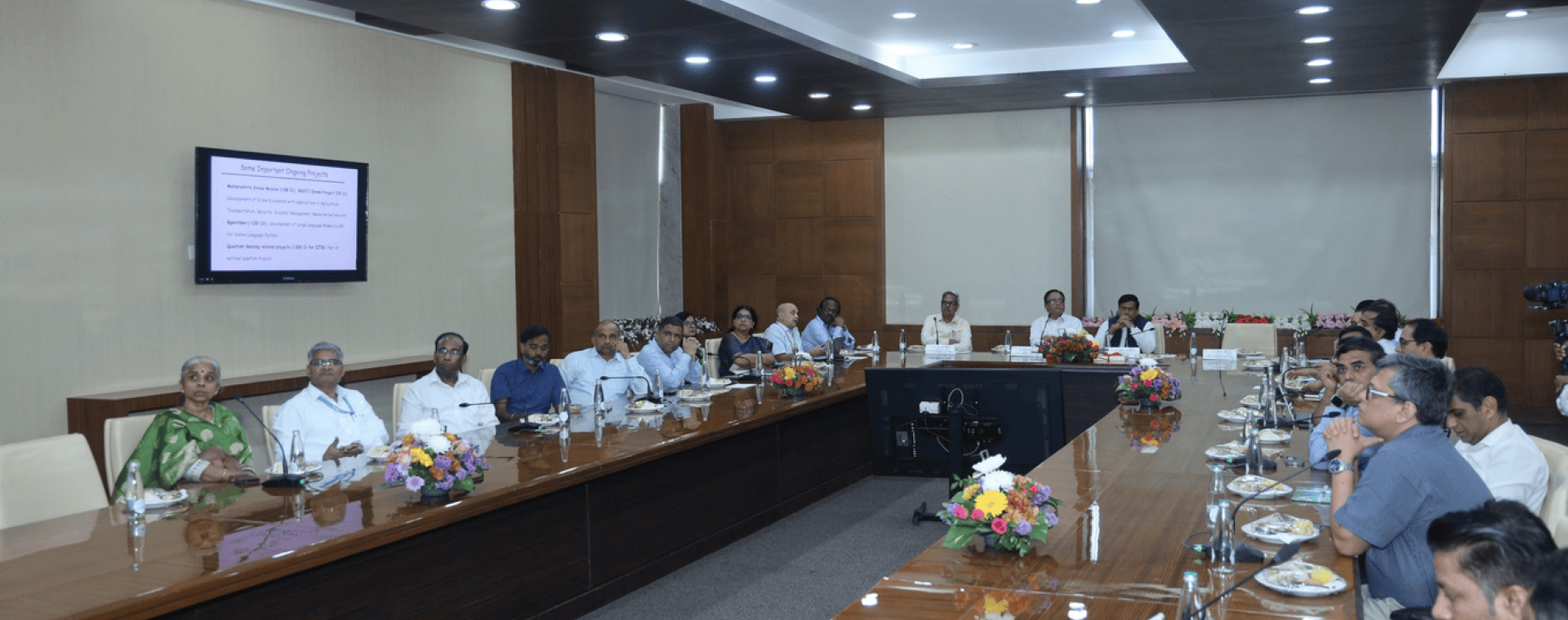Union MoS for Education & DoNER Dr. Sukanta Majumdar visits IIT Bombay