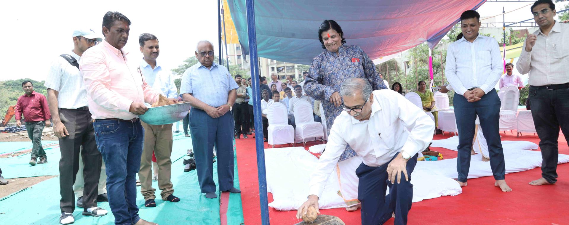 Ground-breaking ceremony of “Efficiency Apartments” at IIT Bombay