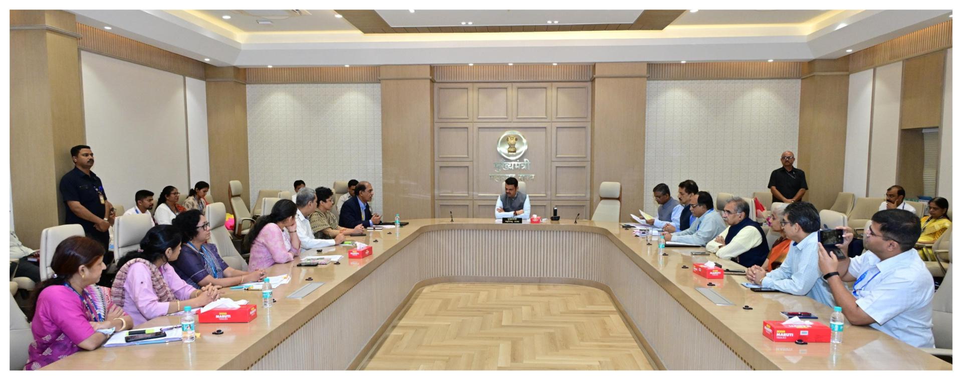 IIT Bombay and Government of Maharashtra Sign MoU for Chief Minister Fellowship Program 2025-26