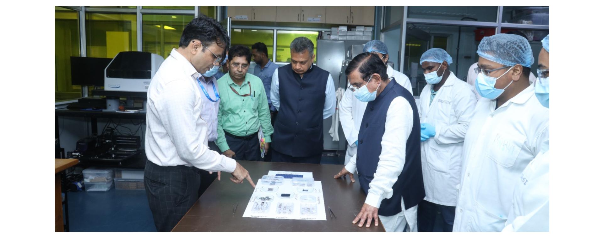 Union Minister Shri Pralhad Joshi Visits IIT Bombay
