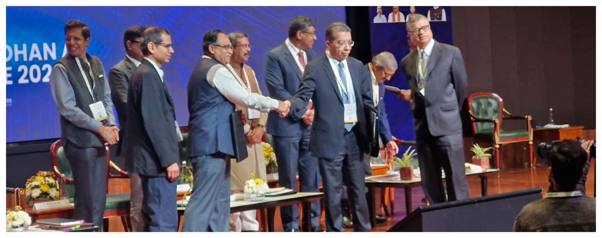 IIT Bombay Signs MoU with Columbia University to Launch AI Center For Manufacturing