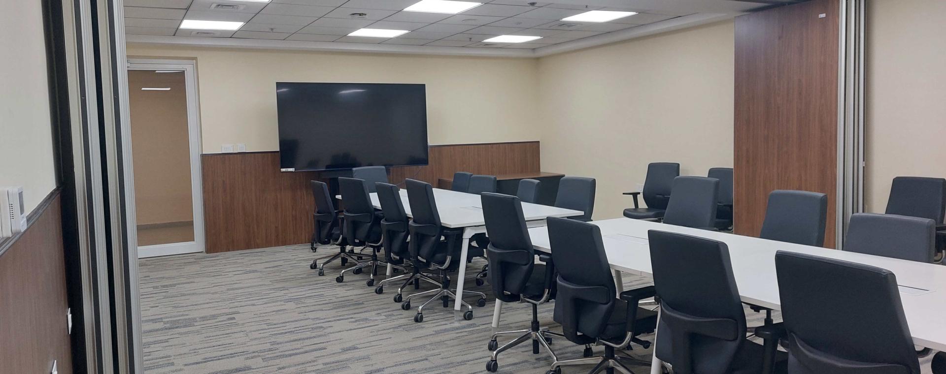 Collapsible Meeting Room 8th Floor