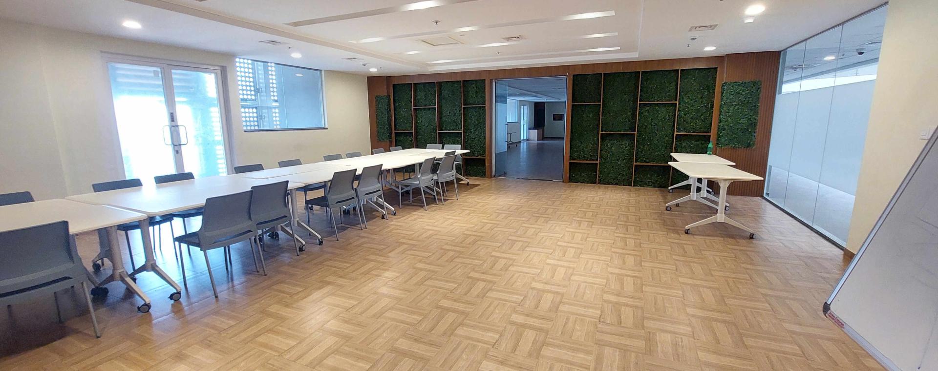 VIP Dining space 10th Floor