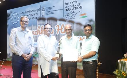 HoD Prof. Tom Mathew received Swachhata Pakhwada 2024 Award for Civil Engineering Dept.