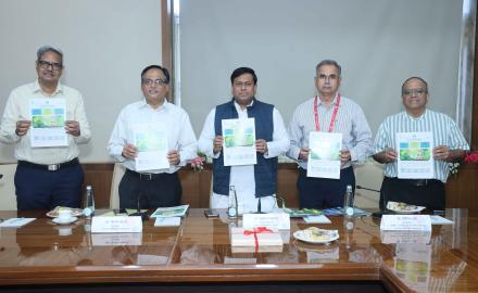 Union MoS for Education & DoNER Dr. Sukanta Majumdar visits IIT Bombay