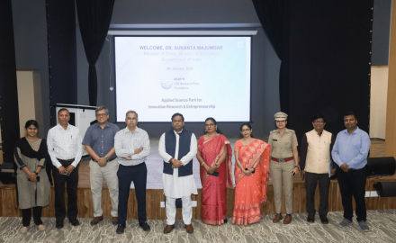 Union MoS for Education & DoNER Dr. Sukanta Majumdar visits IIT Bombay
