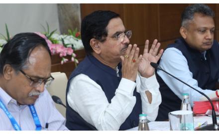 Union Minister Shri Pralhad Joshi Visits IIT Bombay