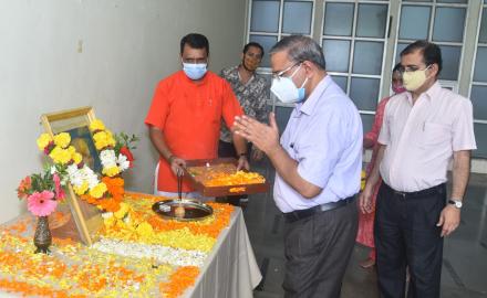 Mahatma-Gandhi-Birth-Anniversary-Celebrations-IITBombay 2.jpg