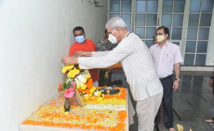 Mahatma-Gandhi-Birth-Anniversary-Celebrations-IITBombay 3.jpg