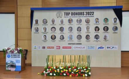Top Donors Alumni Day 2022.jpg