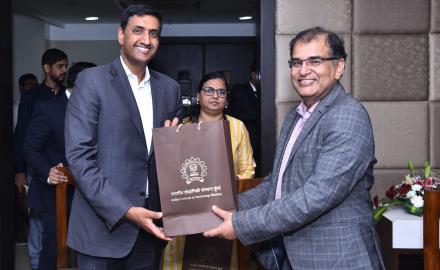 Bipartisan US Congressional Delegation_4.jpg